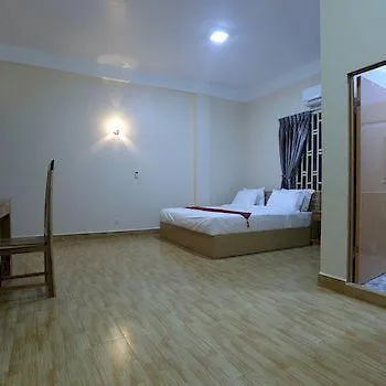 Johnson Beach Hotel Sihanoukville 3*,